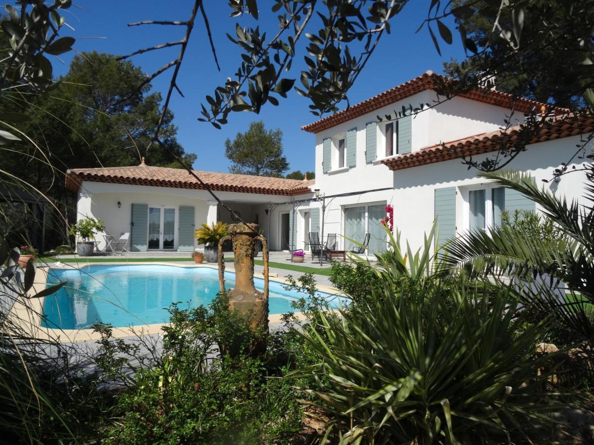 L Olivadou B&B ตรองส์-ออง-โปรวองซ์ ภายนอก รูปภาพ