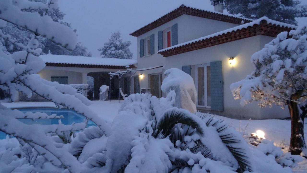 L Olivadou B&B ตรองส์-ออง-โปรวองซ์ ภายนอก รูปภาพ