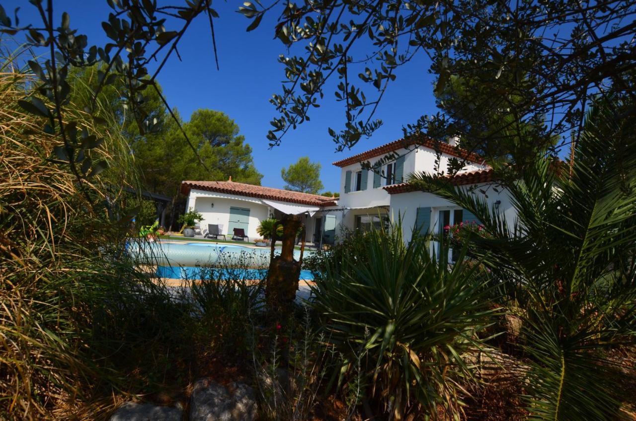 L Olivadou B&B ตรองส์-ออง-โปรวองซ์ ภายนอก รูปภาพ
