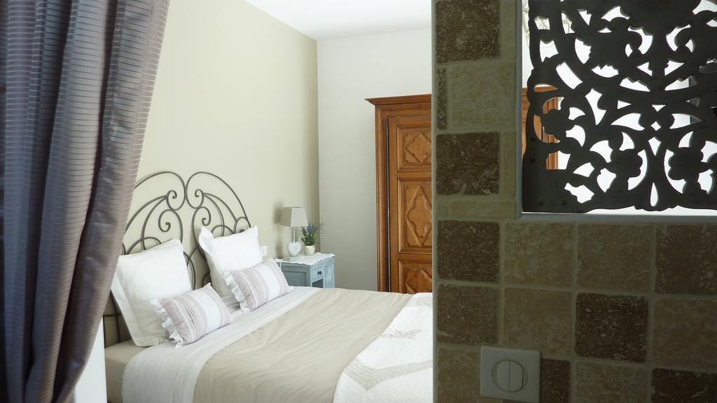L Olivadou B&B ตรองส์-ออง-โปรวองซ์ ภายนอก รูปภาพ